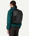 Patagonia - atom daypack 24L - black