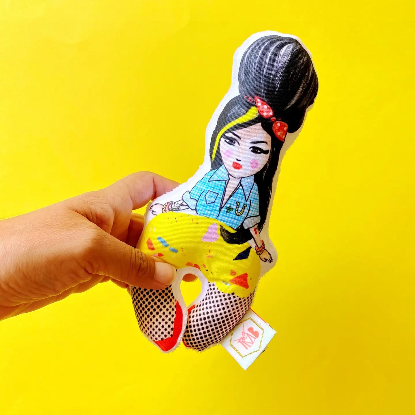 Amy Winehouse rattle - yellow