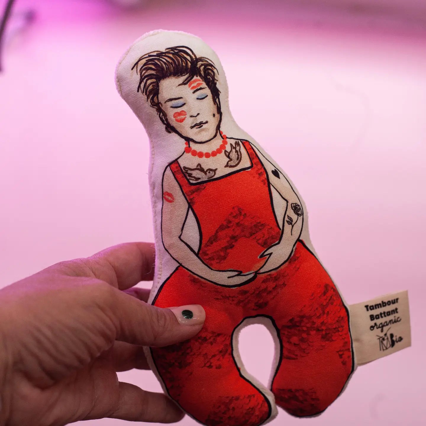Harry Styles rattle