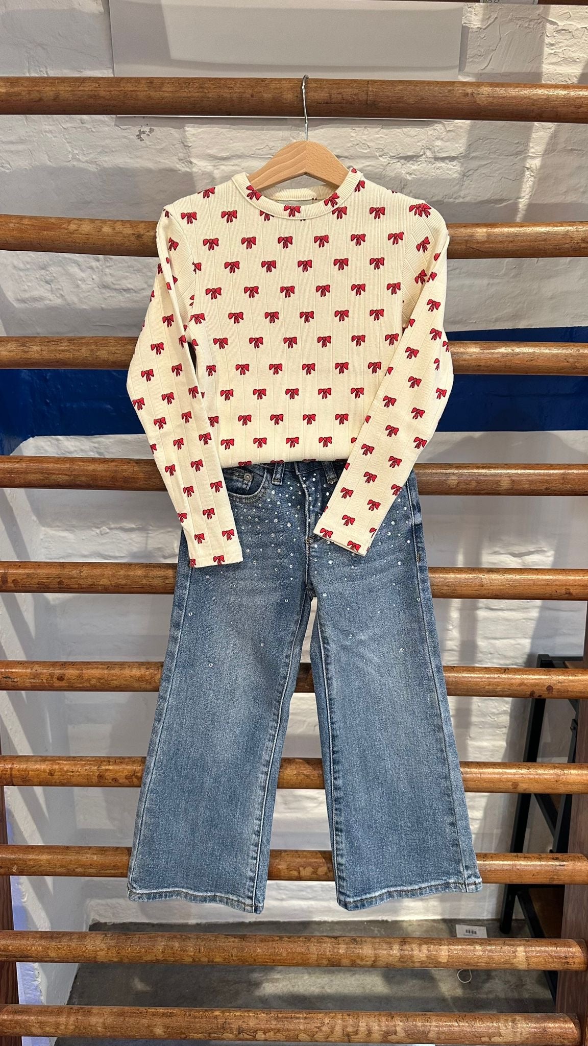 The campamento - kids - red bows t-shirt - ecru