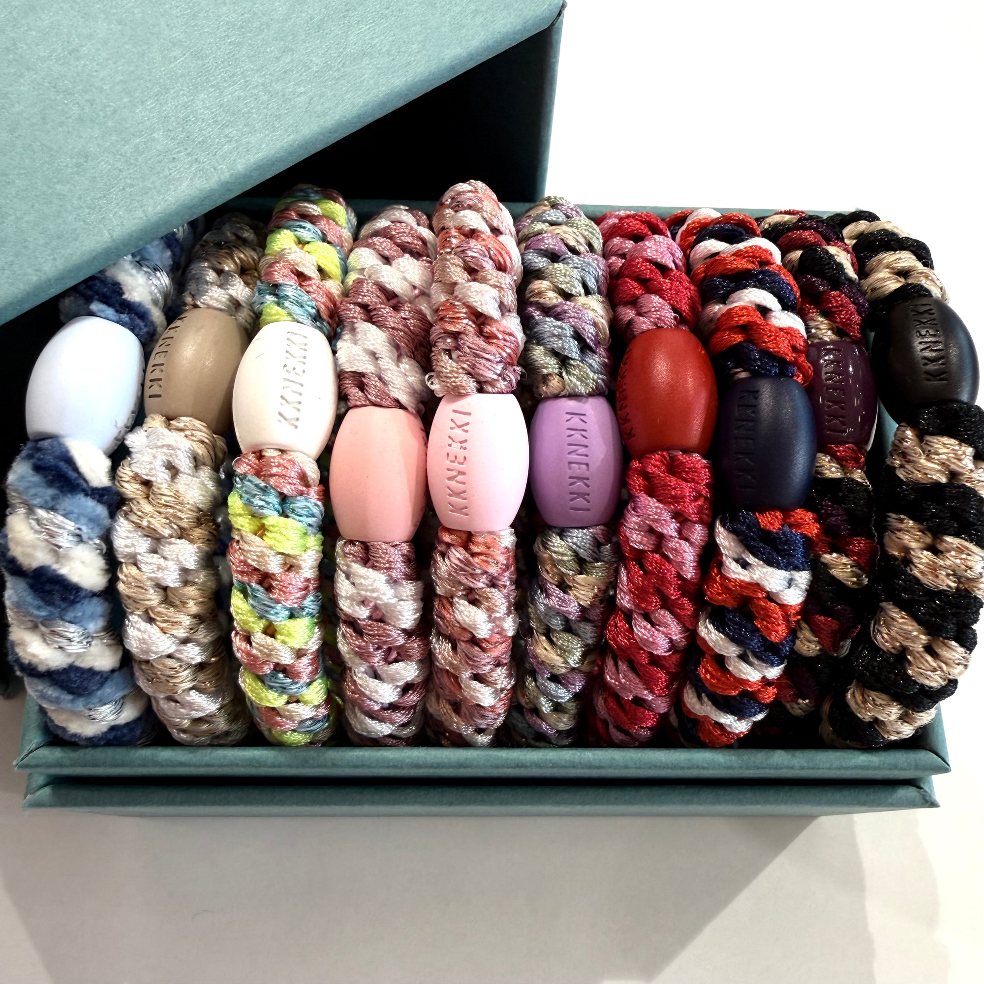 Kknekki giftbox - 10 pcs - tricolore