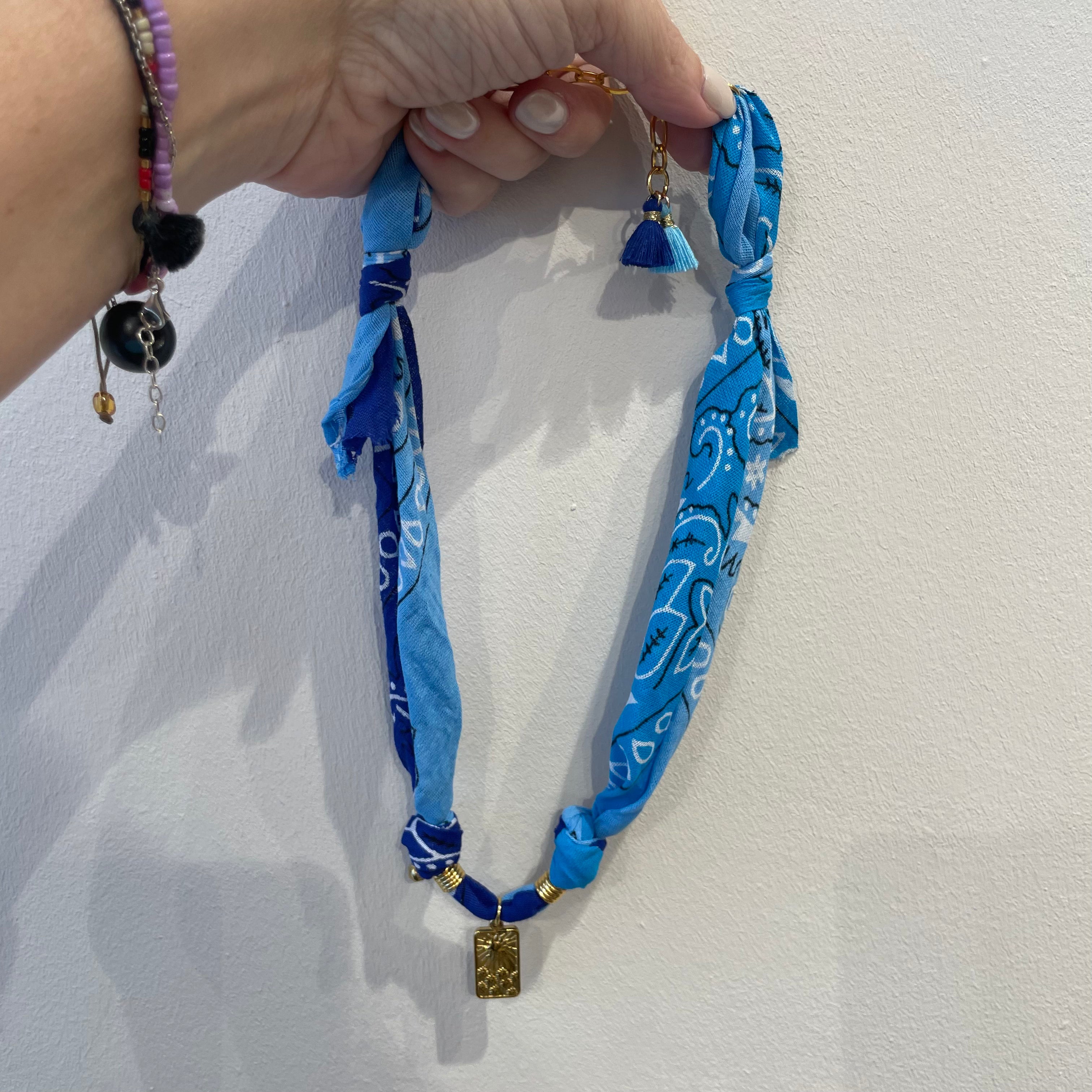 bandana necklace - palmtree - blue