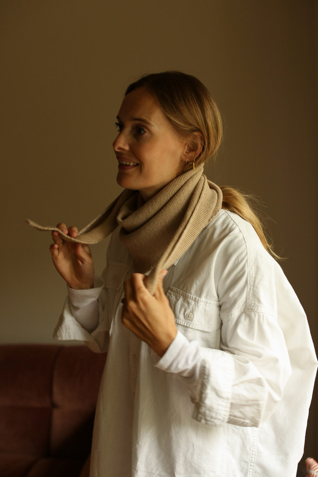 HVID - triangle scarf - josephina - sand