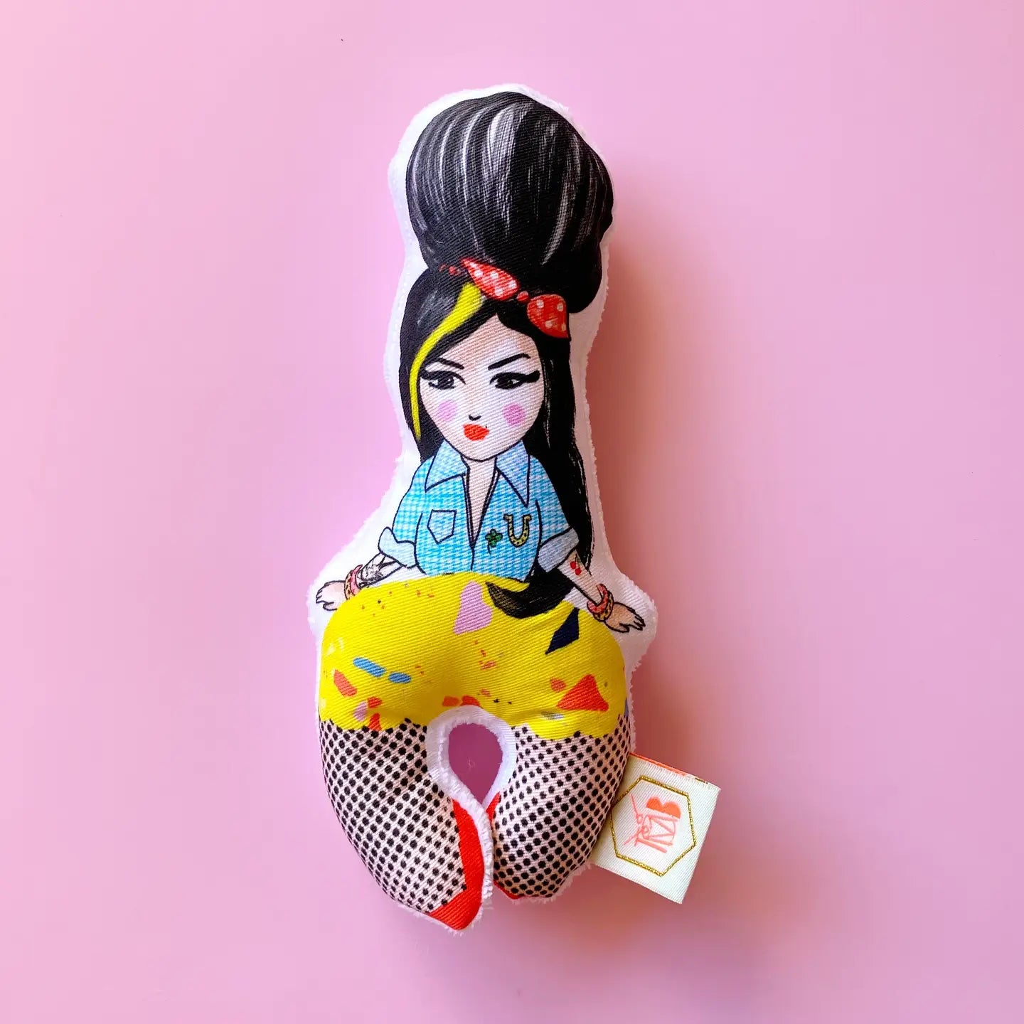 Amy Winehouse rattle - yellow